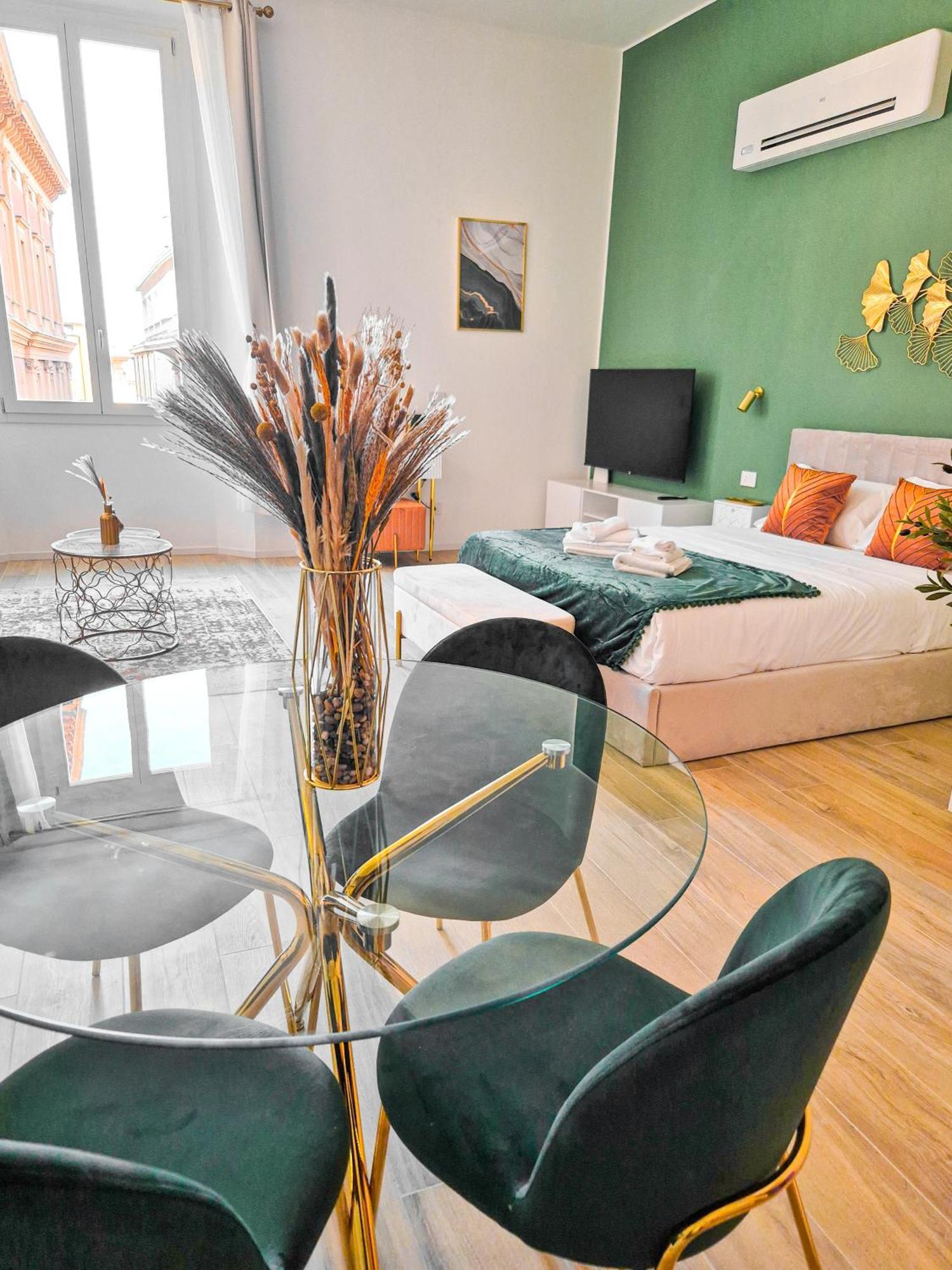 Aviana Suite Болонья Экстерьер фото